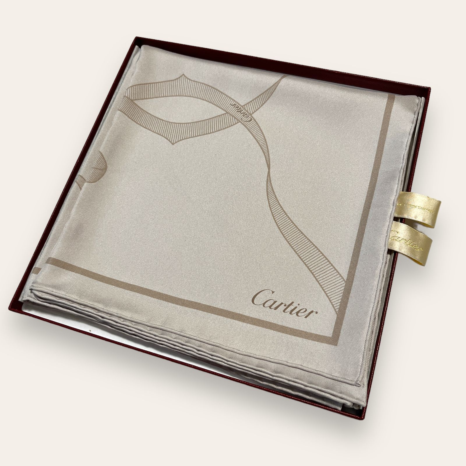 極美品 スカーフ Cartier カルティエ シルク 100 ％ - メルカリ