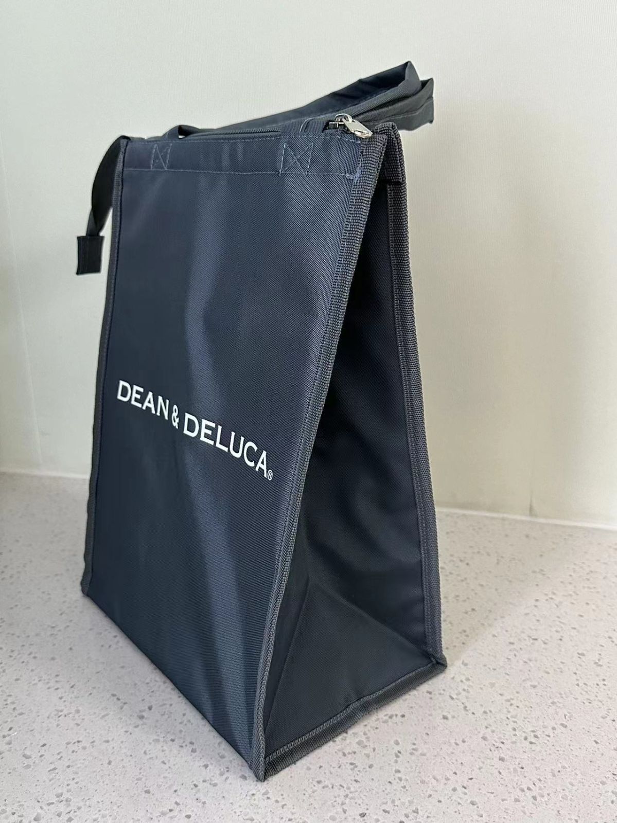 DEAN&DELUCA ディーン& デルーカ クーラーバッグ Lサイズ ファスナー付き 大容量 運動会 お弁当　トートバッグ ショッピング　グレー