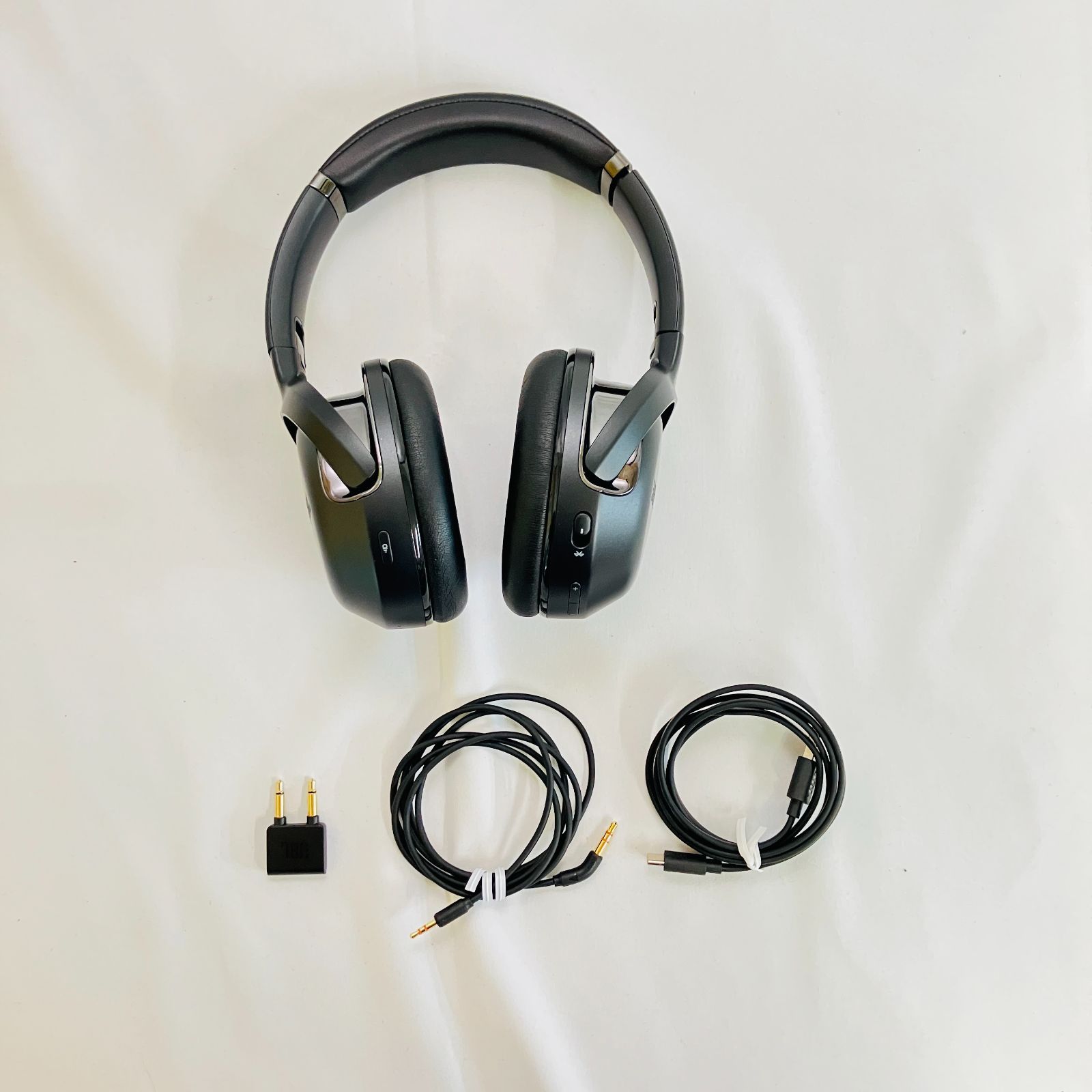 JBL TOUR ONE M2 ハイブリッドノイズキャンセリング/Bluetooth対応