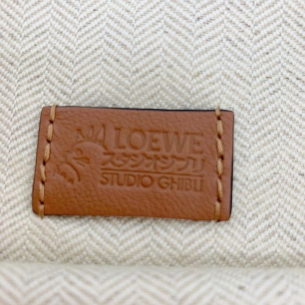 LOEWE ロエベハウルジブリコラボドローストリング巾着ポーチ