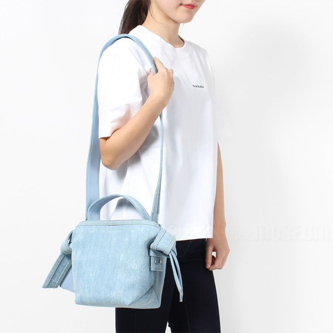 【新品未使用】 Acne Studios アクネ ストゥディオズ バッグ MUSUBI ミニショルダーバッグ FN-WN-BAGS000277 A10246 【LIGHT BLUE】