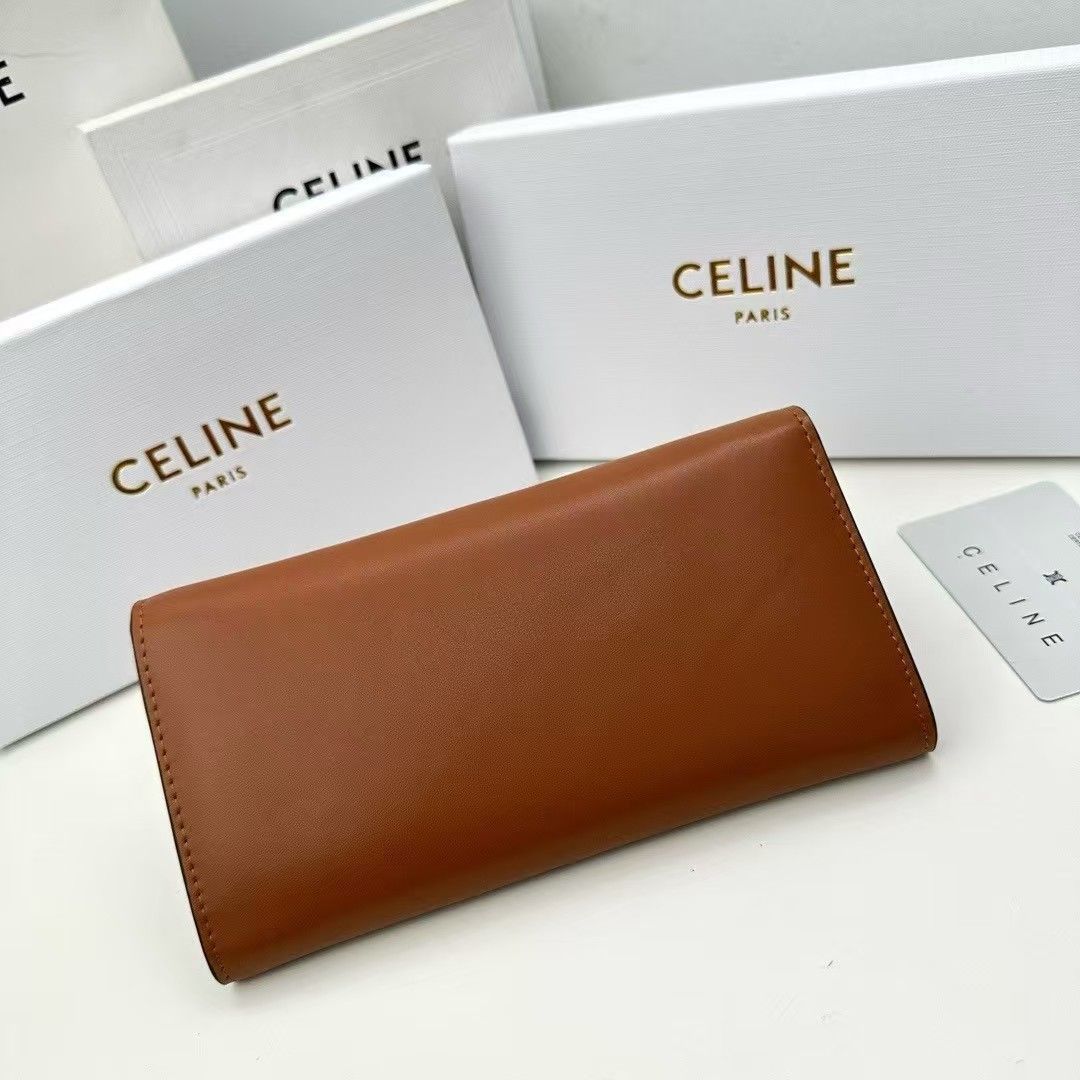 【最終値下げ】新品未使用CELINE財布 新品未使用 CELINE財布[本日特価|新品未使用品]-WT0輸入 - メルカリ