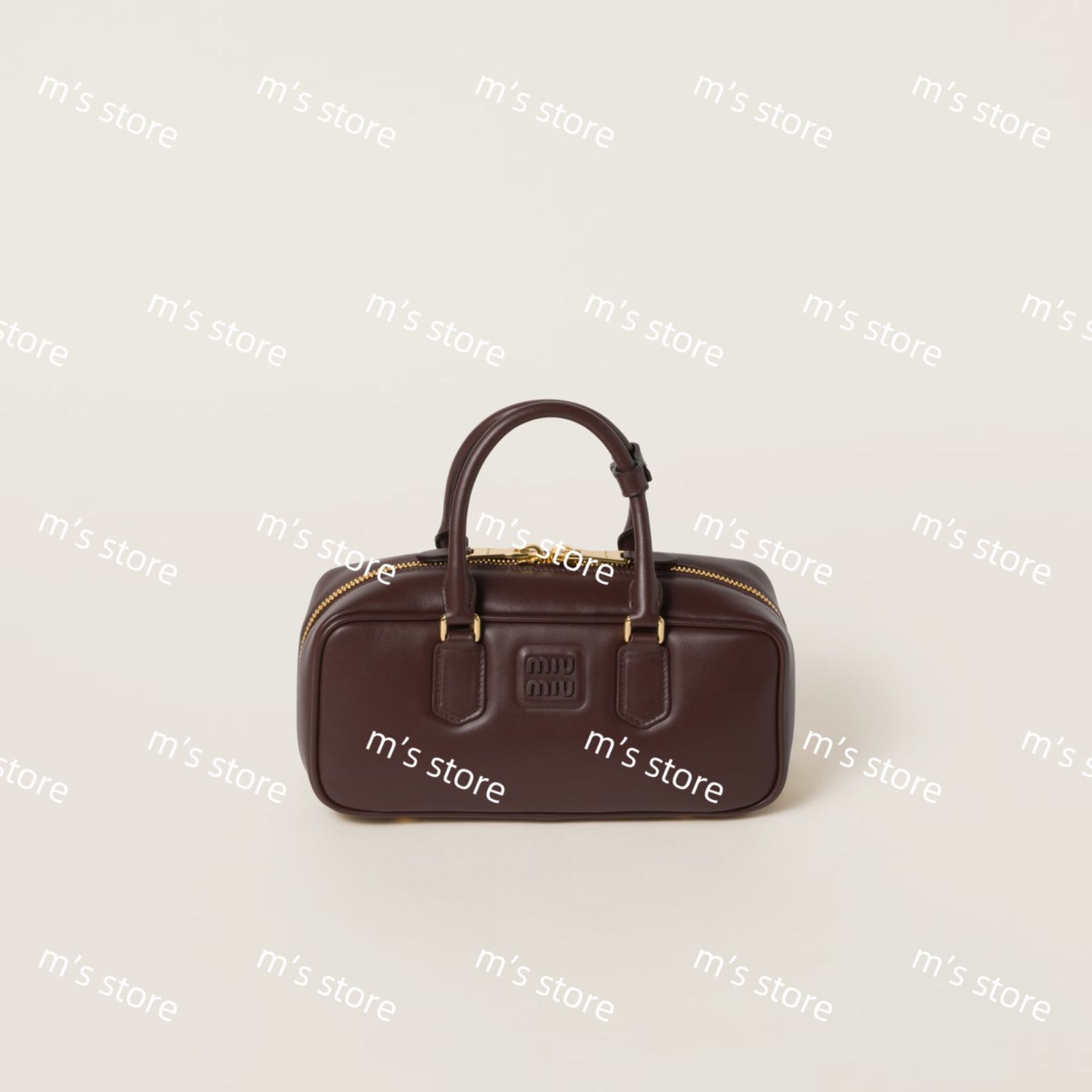 新品 定価以下 miumiu ミュウミュウ アルカディ レザー バッグ M