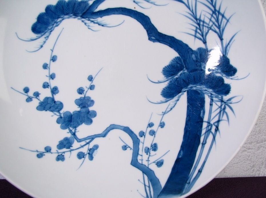 江戸時代後期　後期藍鍋島　芙蓉文様　裏面　七宝繋ぎ文様　櫛高台　21.4cm鉢 江戸時代後期 後期藍鍋島 芙蓉文様 裏面 七宝繋ぎ文様 櫛高台 21.4cm