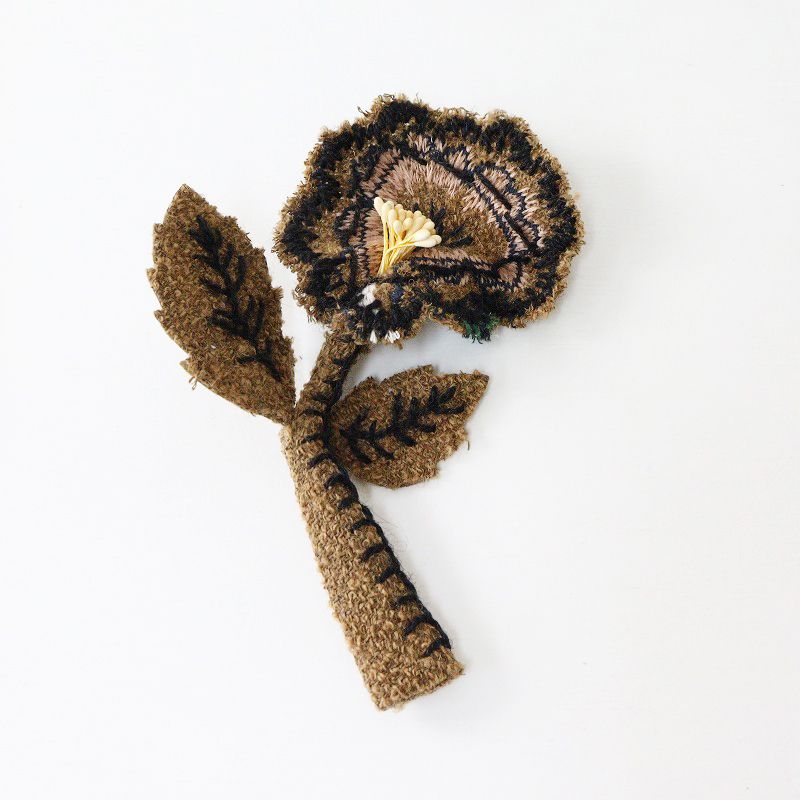 コサージュ ｜ブラウン