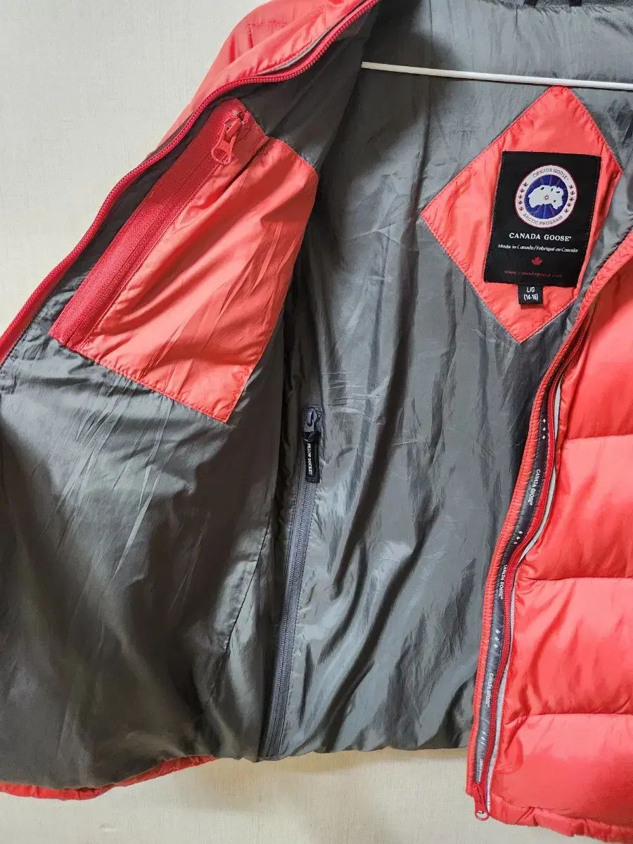  Canada Goose カナダグース キッズ ダウン その他 ジャケット ブルゾン