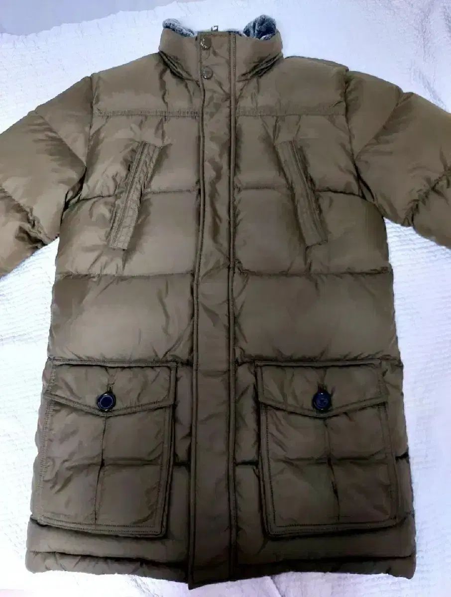 Hilfiger トミーヒルフィガー