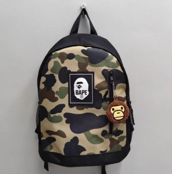 A BATHING APE アベイシングエイプ 雑誌付録 リュック リュックサック2色選択可