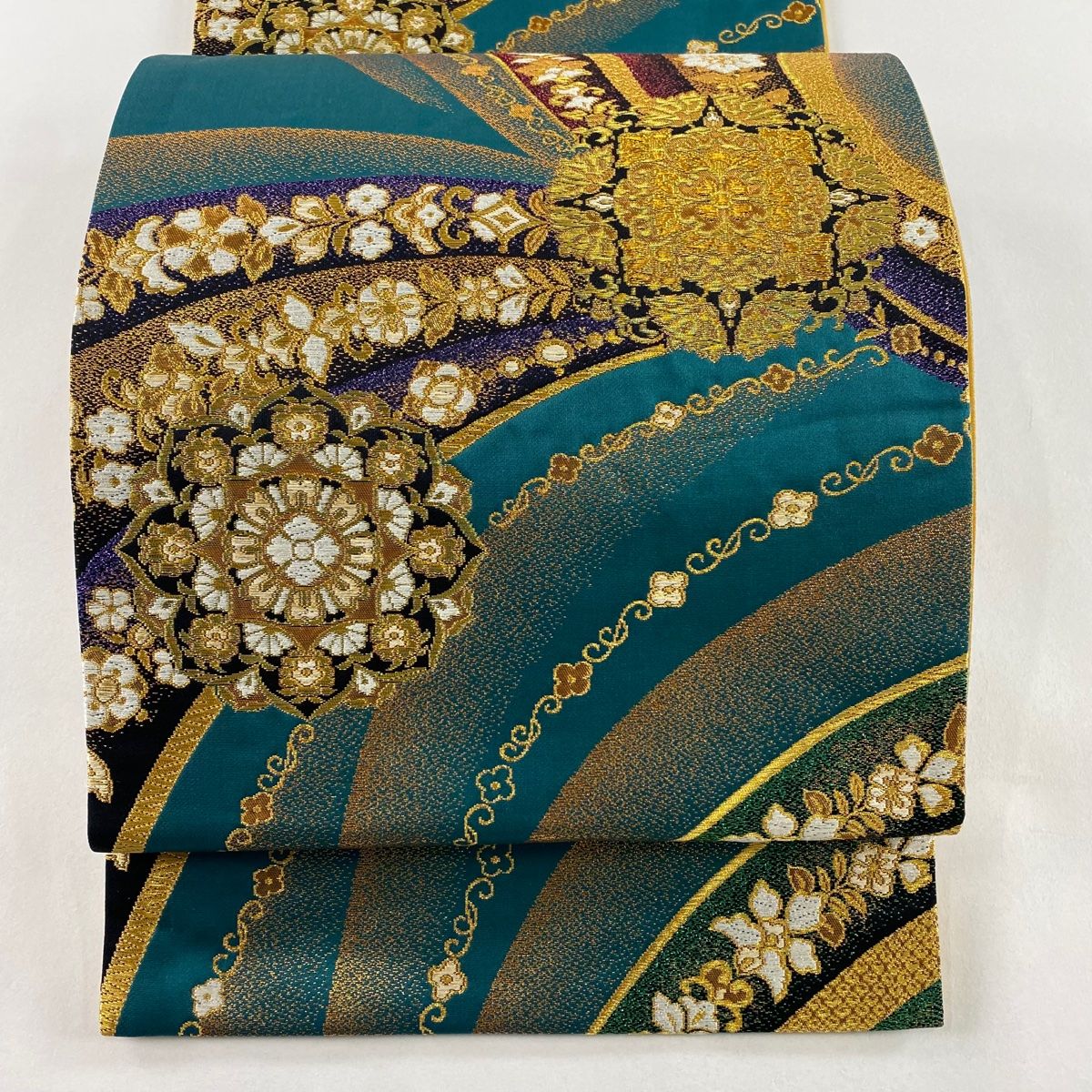 袋帯 秀品 華文 幾何学 金糸 箔 緑 六通 正絹