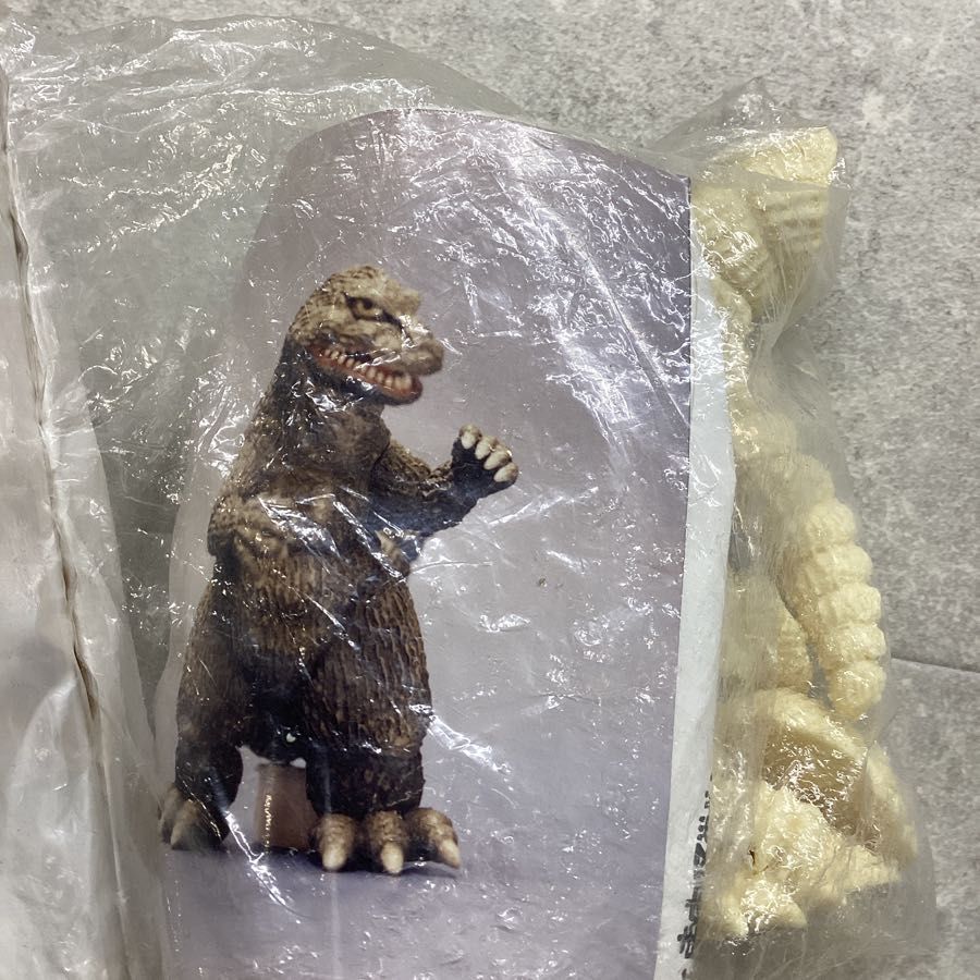 未開封 ウルトラやホビー リアルディフォルメ東宝怪獣シリーズ GODZILLA ゴジラ1962 キンゴジ NATO ガレージキット ガレキ フィギュア 未開封 ウルトラやホビー リアルディフォルメ東宝怪獣シリーズ