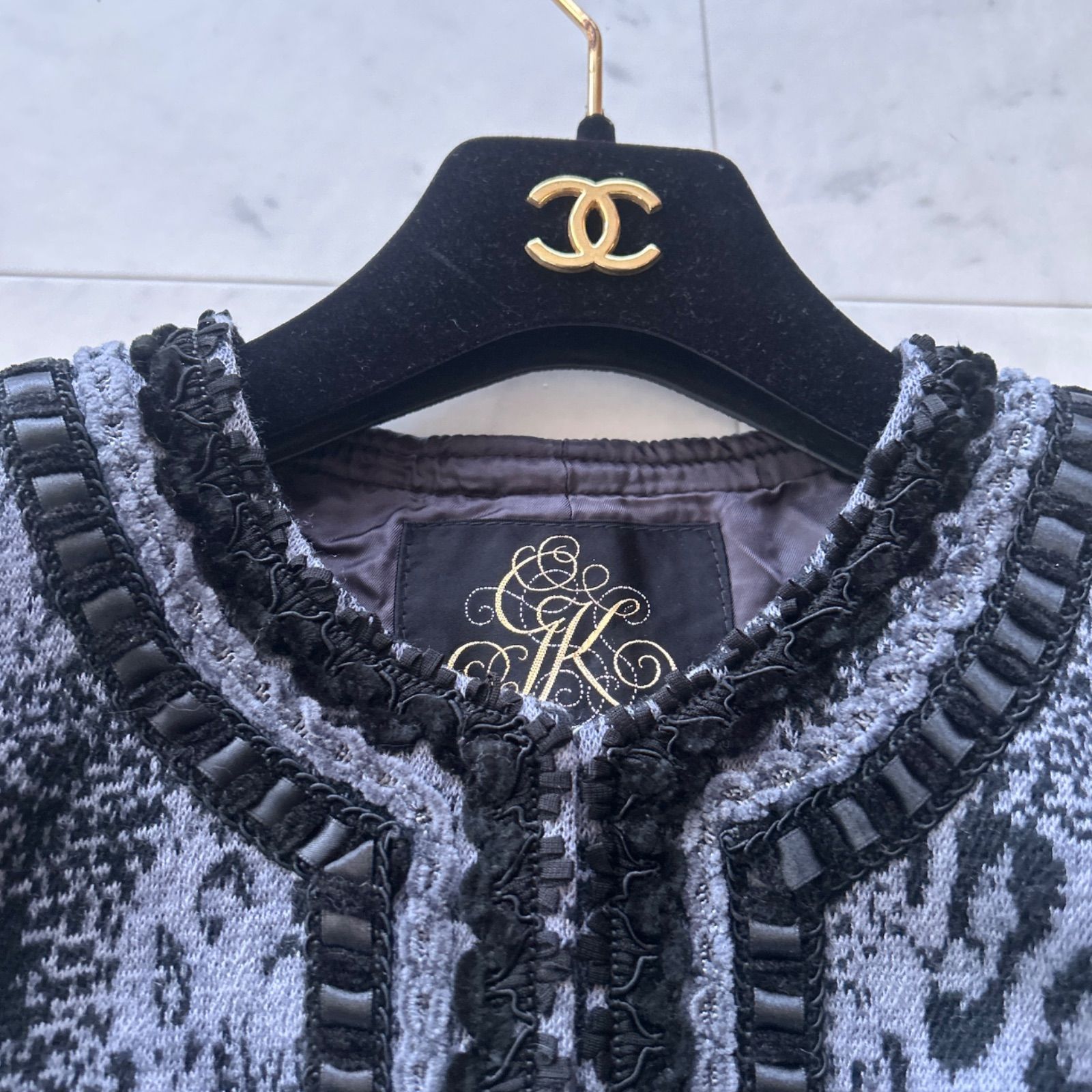 伊太利屋 ヒョウ柄 レオパード柄 ノー ジャケット グレー 9号 Mサイズ