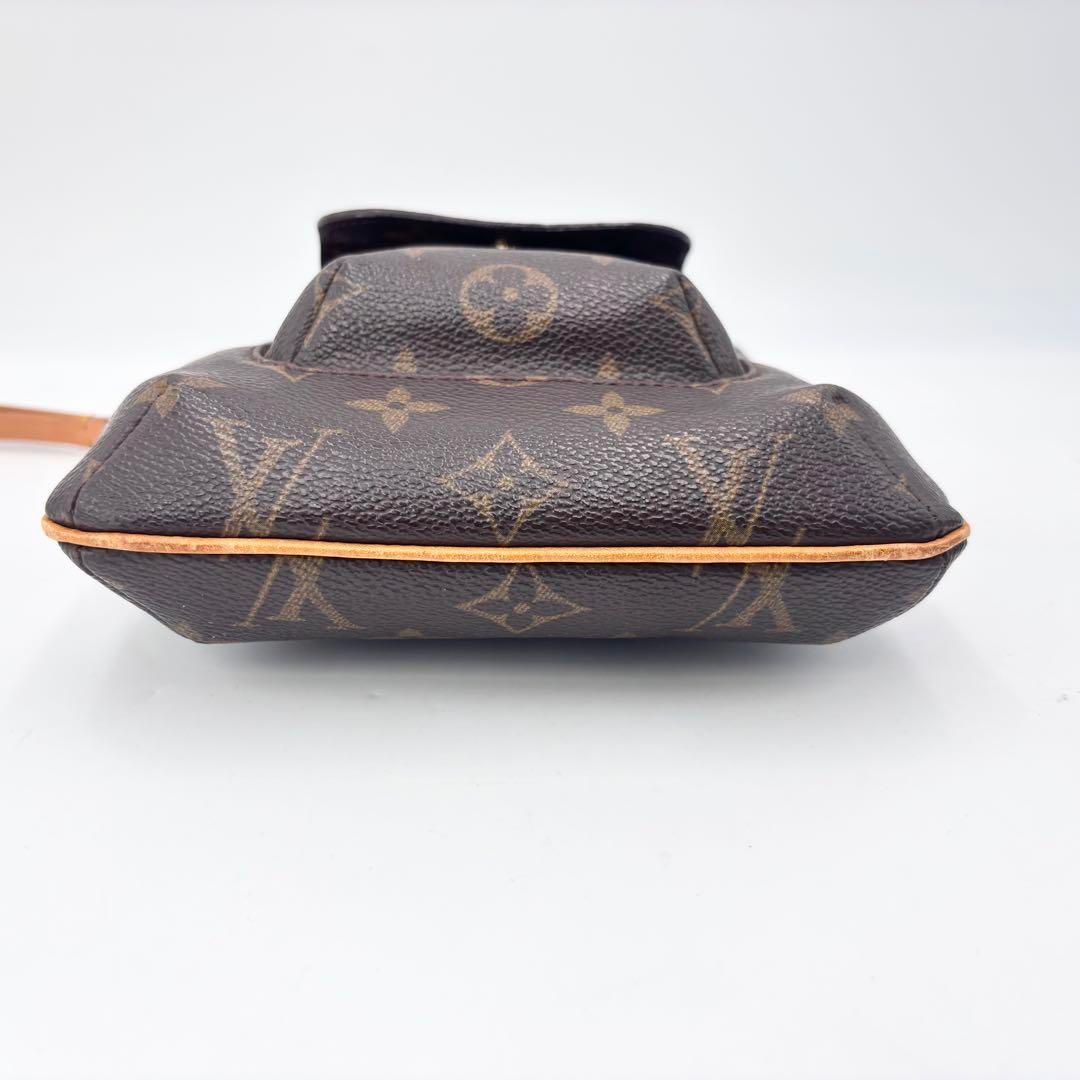 ポシェット セカンドバッグ