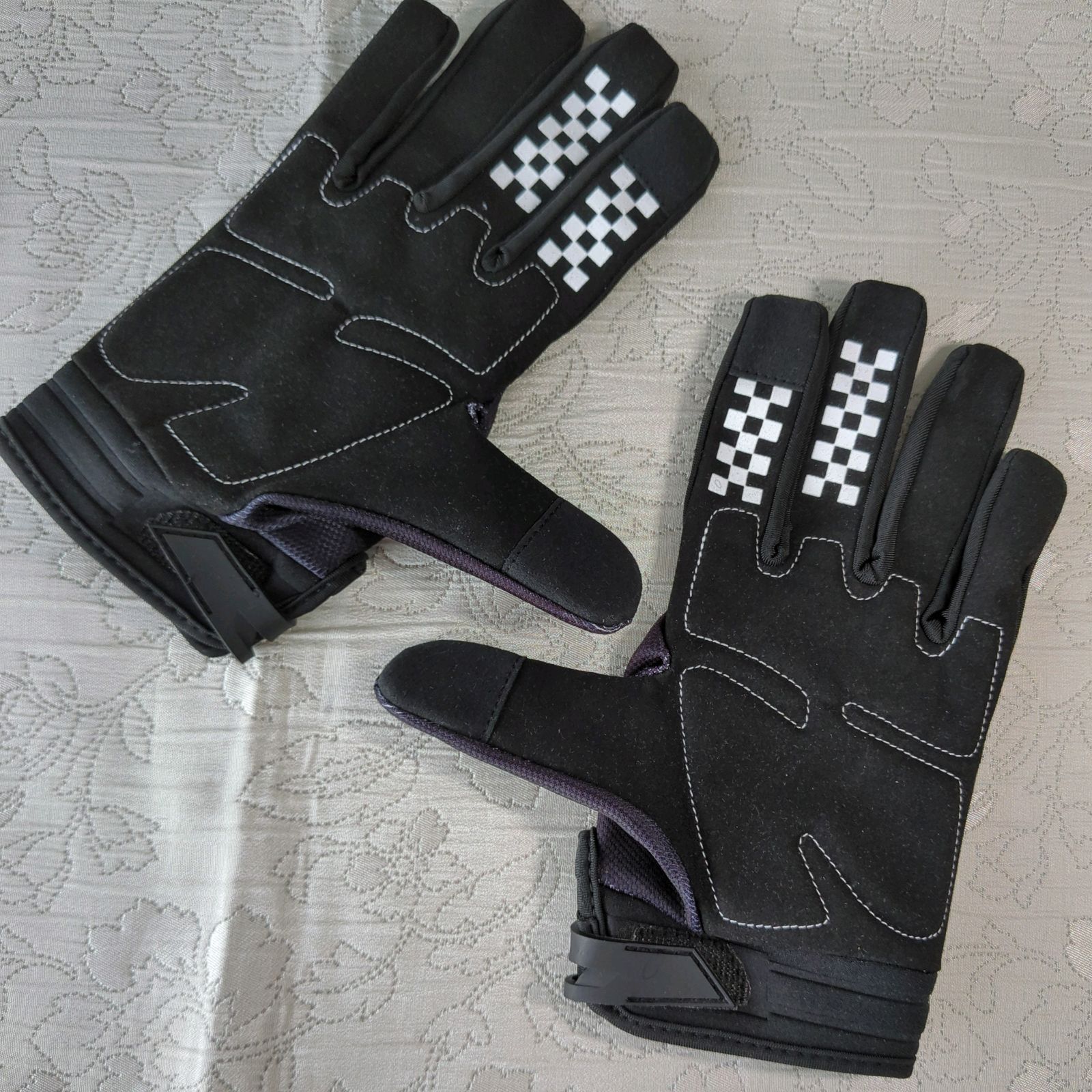 レザー スケルトンデザイン グローブ 楽天市場】日本未発売!米国直輸入!セール価格! ホットレザー