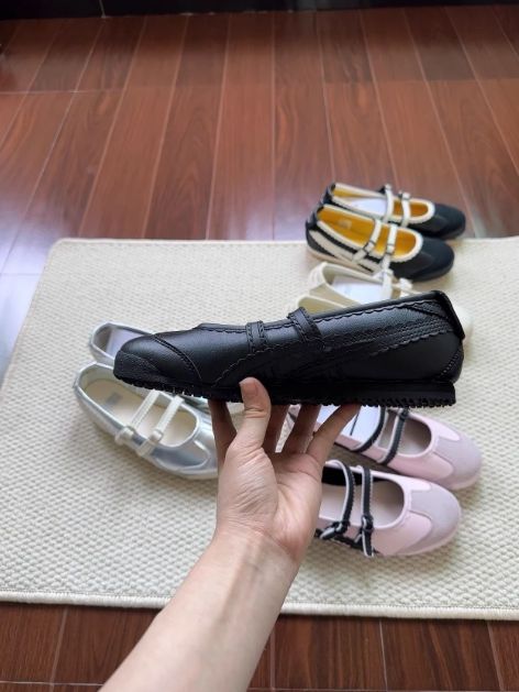 Onitsuka Tiger Mexico 66 TGRS 