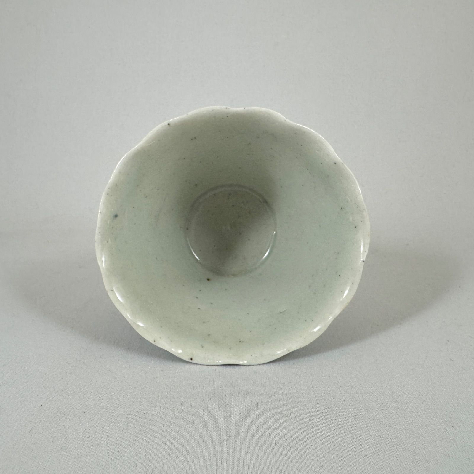 古伊万里◇染付山水文輪花猪口◇江戸時代中期 古伊万里