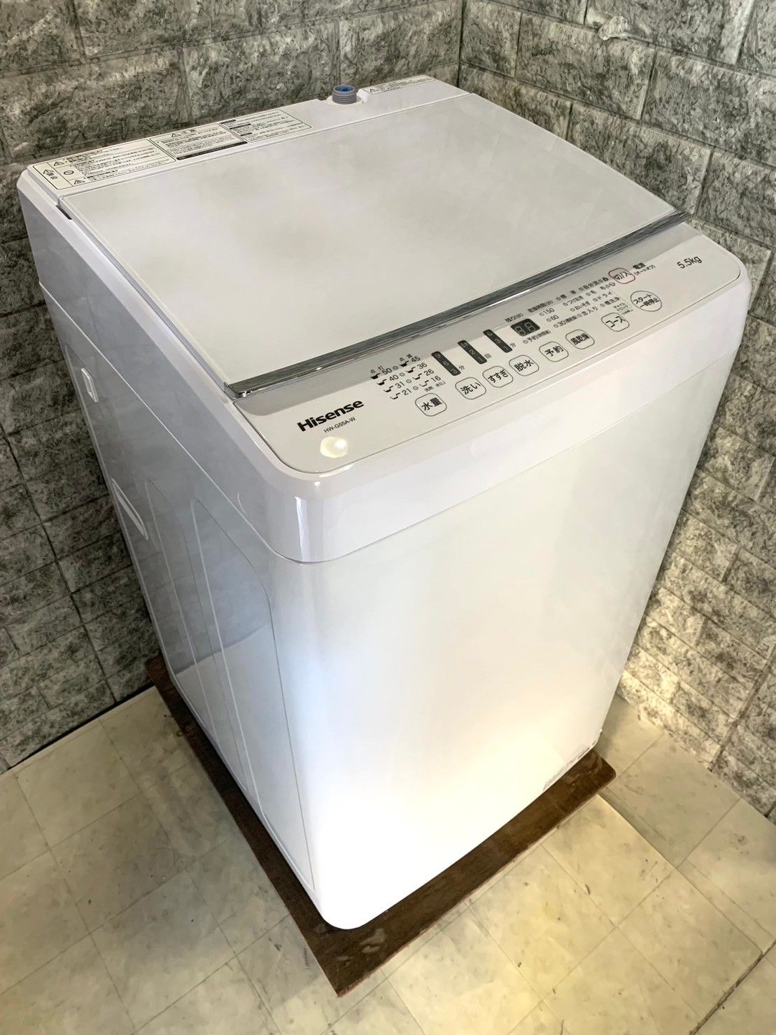美品 中古★ハイセンス 5.5㎏ 洗濯機【HW-G55A-W】 ハイセンス 中古 洗濯機 一人暮らし 5.5kg コンパクト 風乾燥