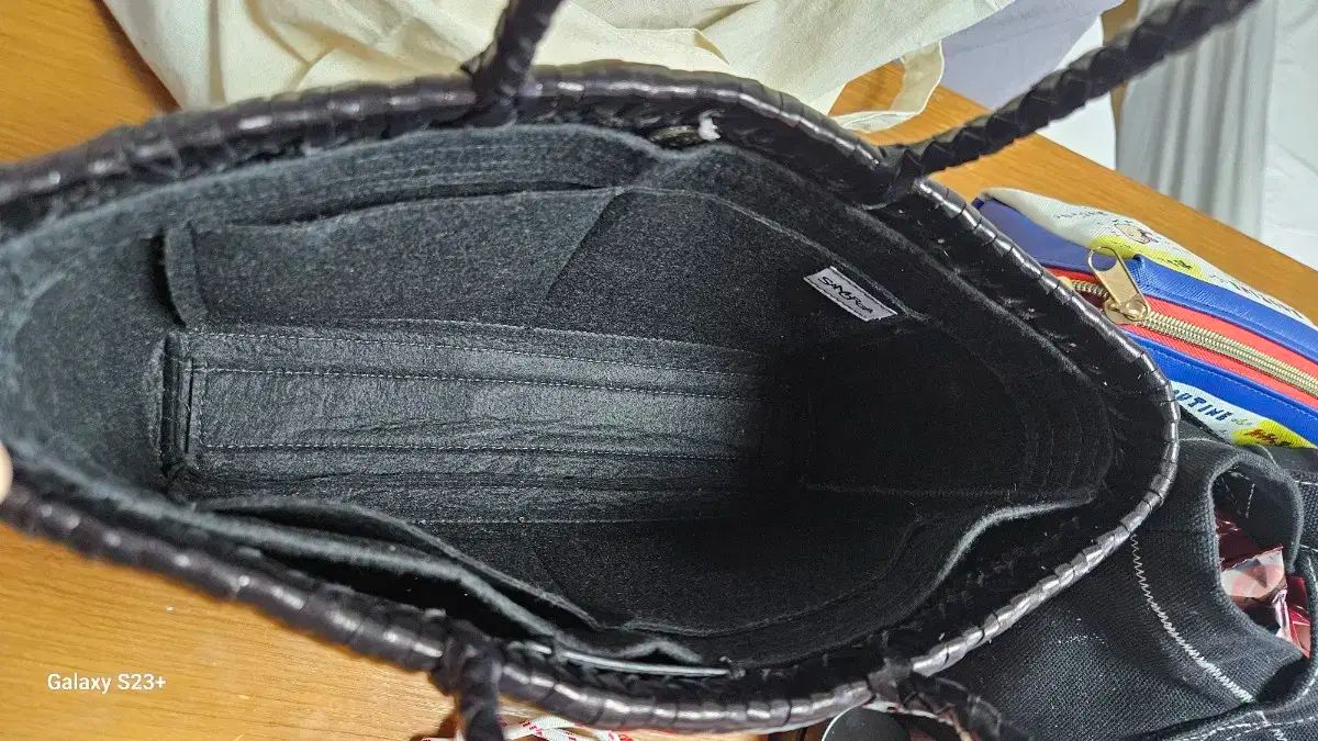 Dragon Diffusion ドラゴンディフュージョン ミニ フラット ブラック トートバッグ