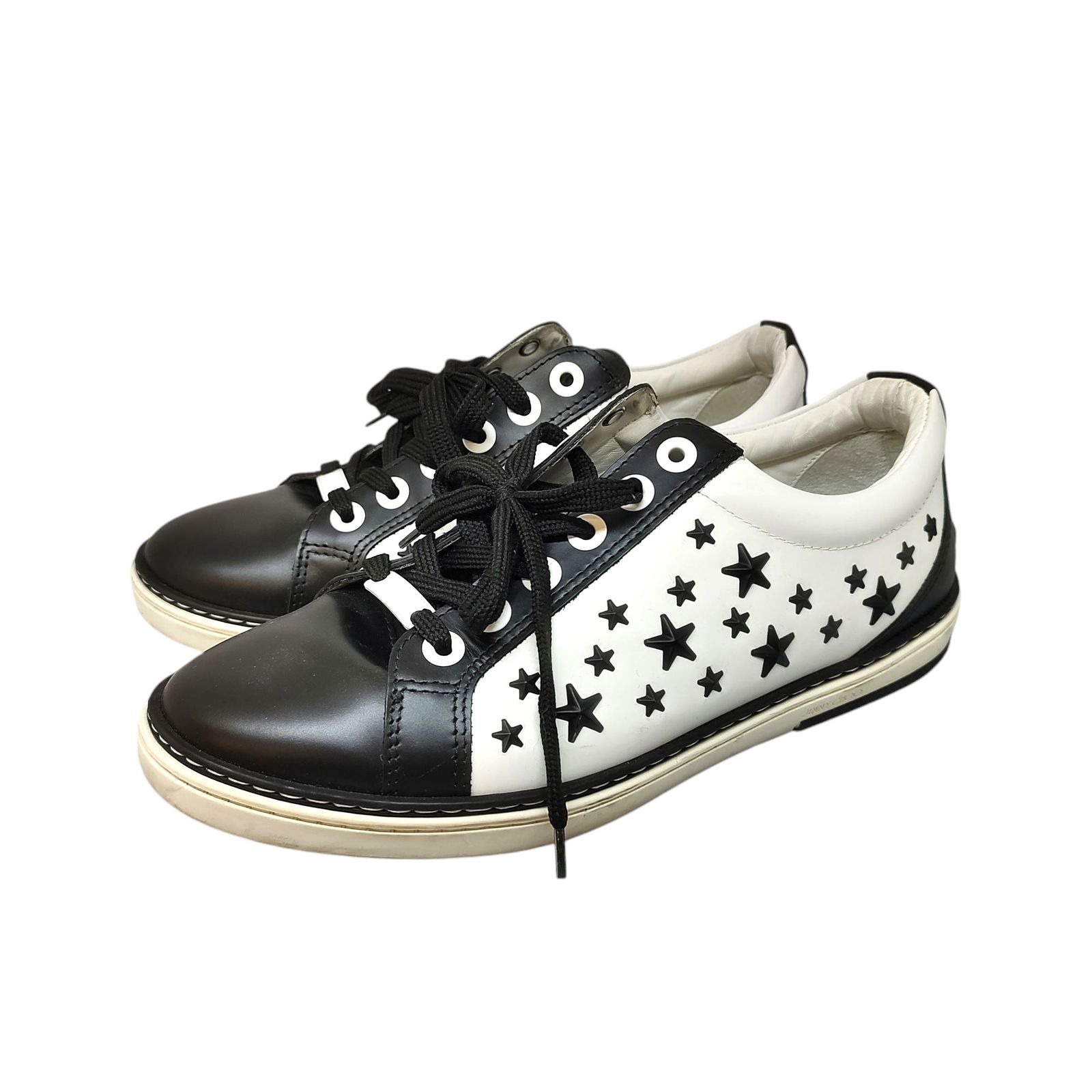 JIMMYCHOO（ジミーチュウ）スニーカー CASH 黒 シルバースタッズ JIMMYCHOO（ジミーチュウ）スニーカー CASH 黒 シルバースタッズ