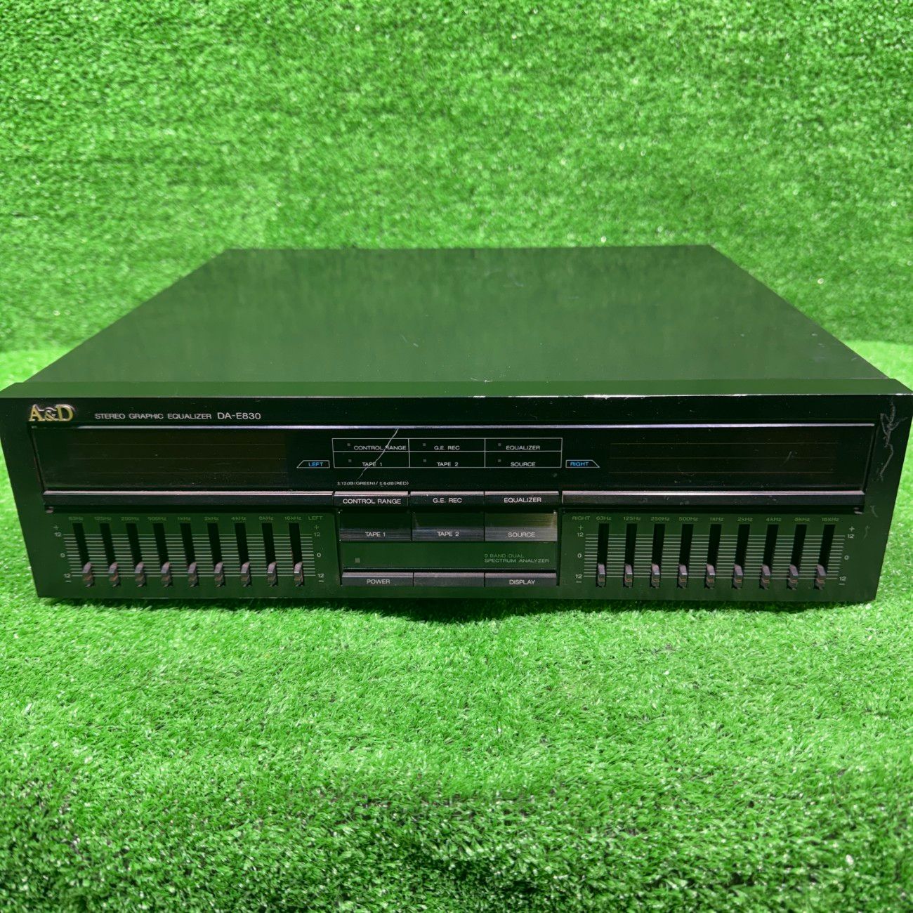 ジャンク/要修理】A&D グラフィックイコライザー DA-E830 AKAI