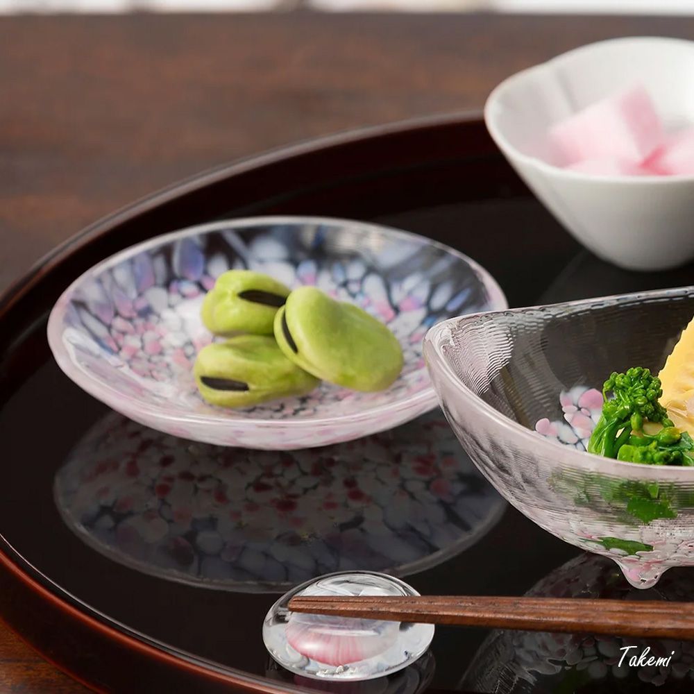 津軽びいどろ ガラス豆皿４枚セット（りんごペア、さくら、しずく） 小皿 食器セット 小物トレイ おしゃれ ギフト 日本製 醤油皿 薬味皿 ガラス皿  林檎 可愛い食器 華やか プレート ハンドメイド 日本製