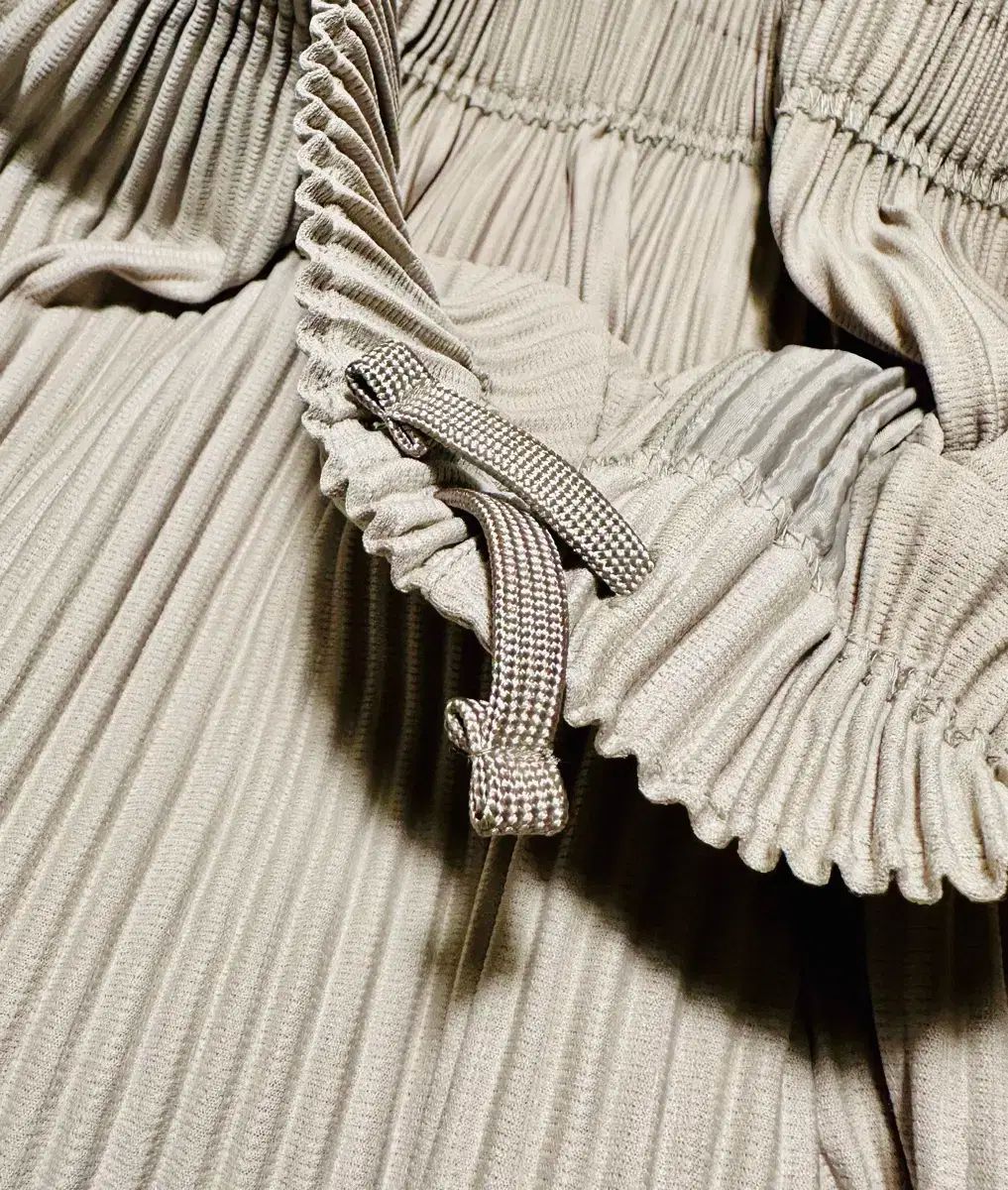HOMME PLISSÉ(オムプリッセ) ISSEY MIYAKE(イッセイミヤケ