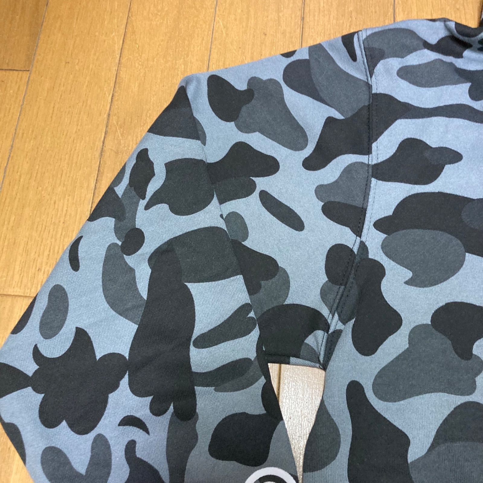A Bathing Ape カモフラージュパーカー M【新品タグ付】 - メルカリ