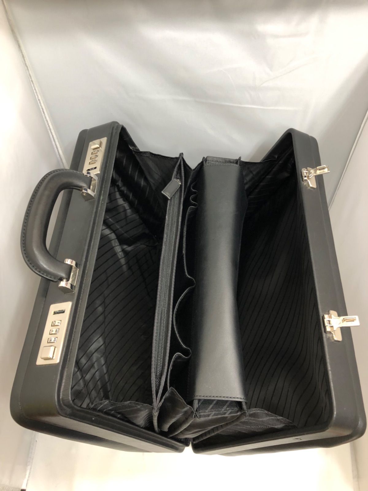 OFFERMANN オファーマン ダイヤルロック式 アタッシュケース ビジネス