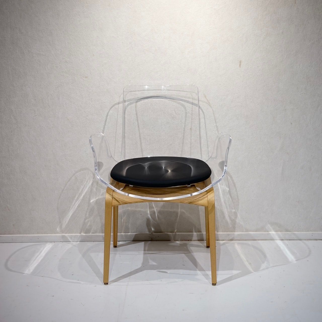 select interior アクリルチェア クリア