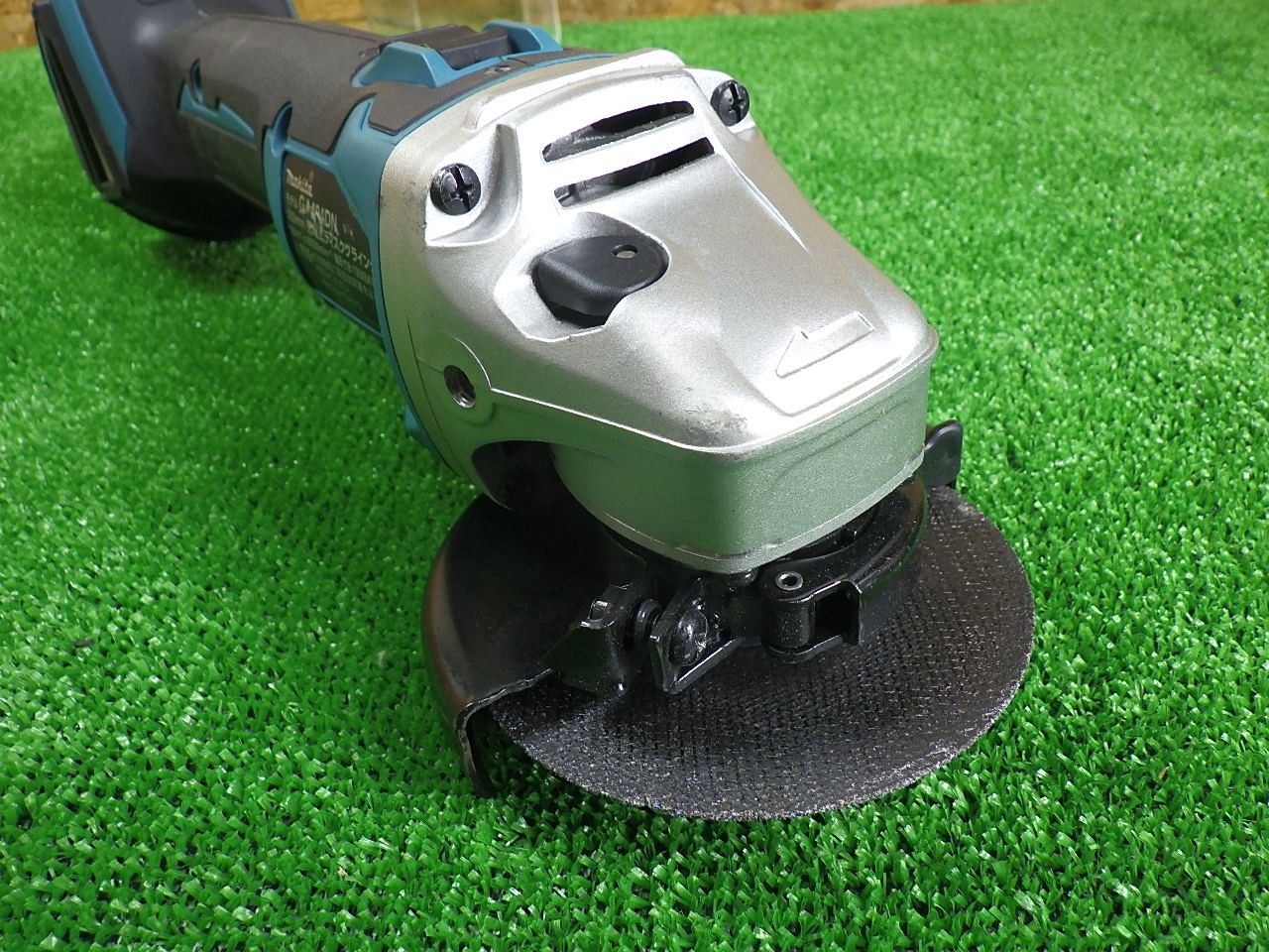 きれいな品 マキタ ディスクグラインダー 18V GA404DN 本体のみ 品 HRDEVELOPMENT_JP