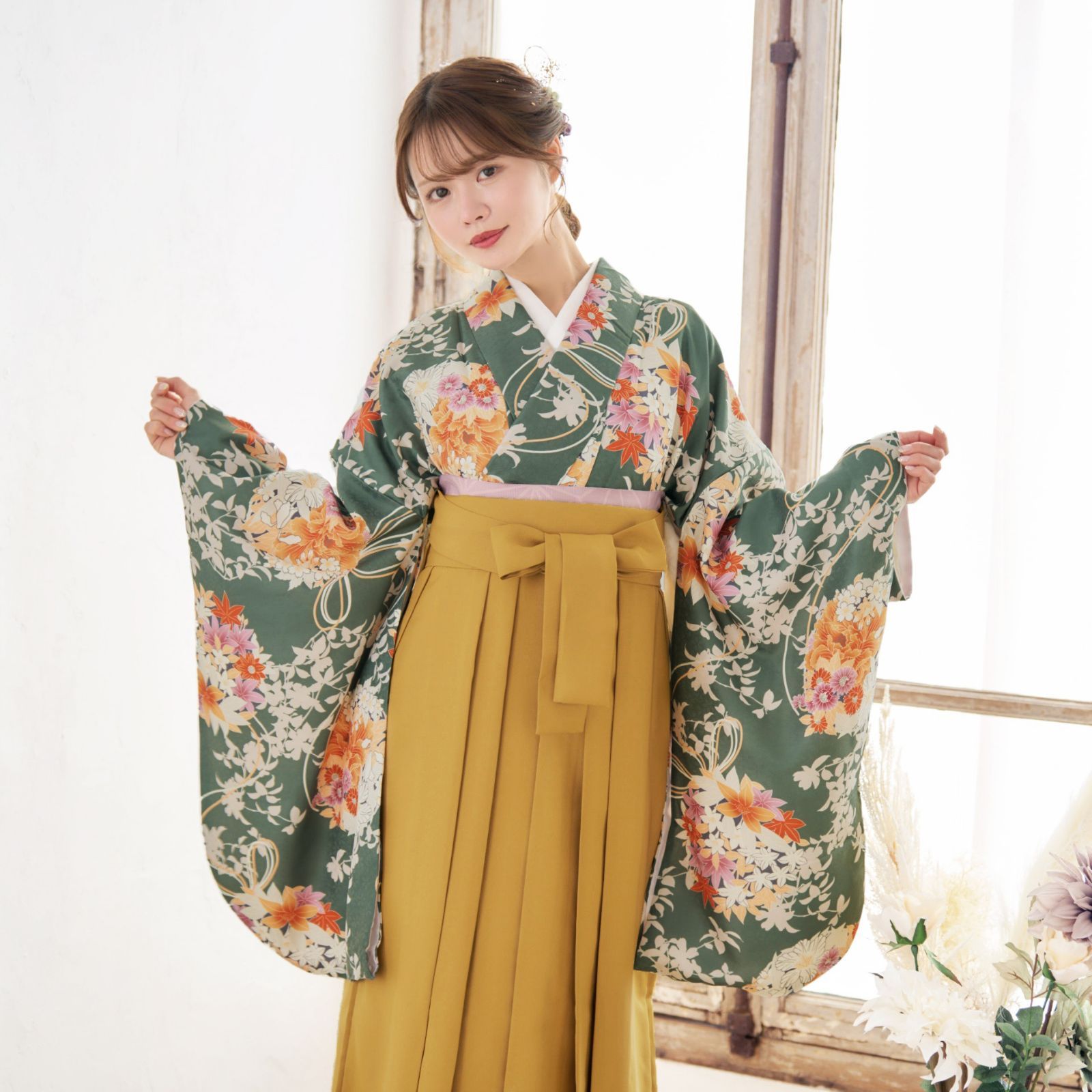 春】21302o 振袖 金駒刺繍 昭和レトロ 花模様 成人式 前撮り 着物 金駒