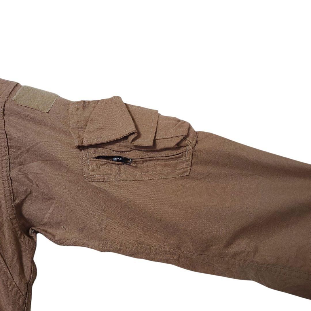 フライトスーツ