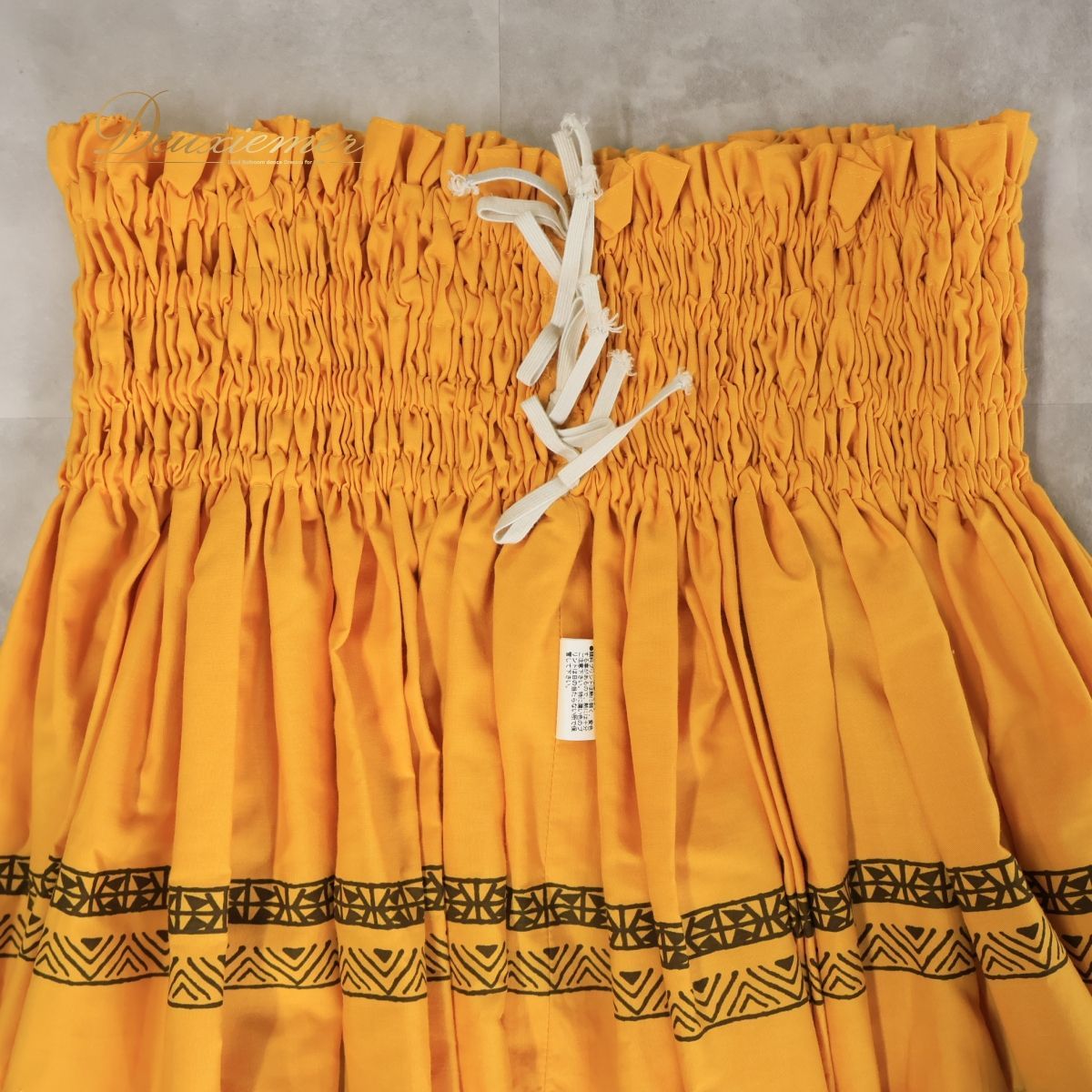 【フラダンス用衣装 ハワイアンファブリック製】イエロー ブラウン パウスカート フラダンス衣装イエロー パウスカート 黄 茶 白 葉っぱ柄 明るい