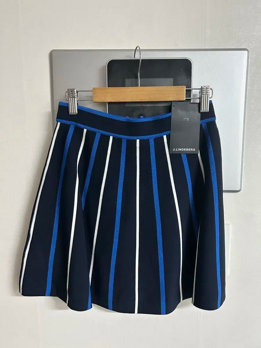J.LINDEBERG J.リンドバーグ