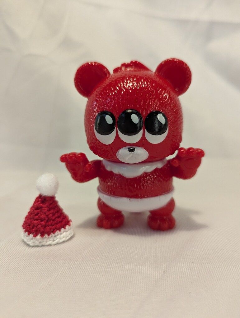 TIGER TOY PEACH HELL/ART JUNKIE ちびクマラ 赤成型 - メルカリ