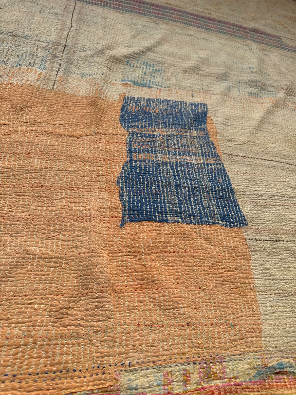 インド刺繍ラリーキルト ビンテージカンタキルト パッチワーク