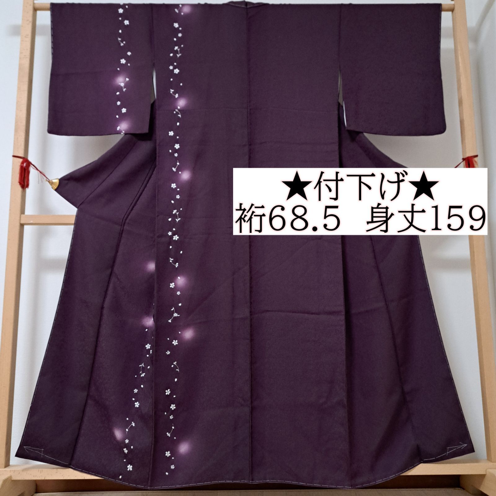 付下げ 裄68.5 身丈159 袖49.5 正絹 袷 紫色地に蛍ぼかしと桜の刺繍 め10S09 k2513 H