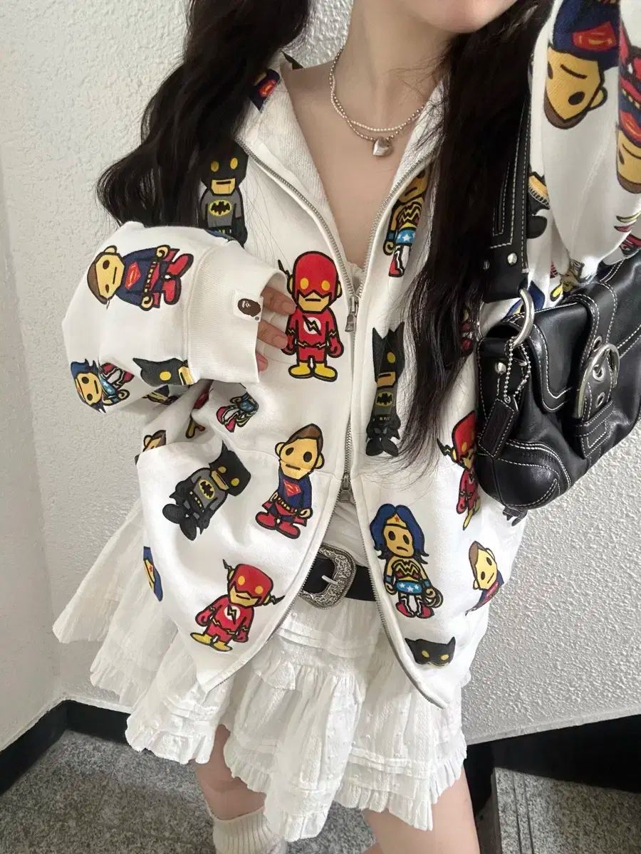 A BATHING APE アベイシングエイプ X DC コミック 勇者 モノグラム ジップアップパーカー フード付き