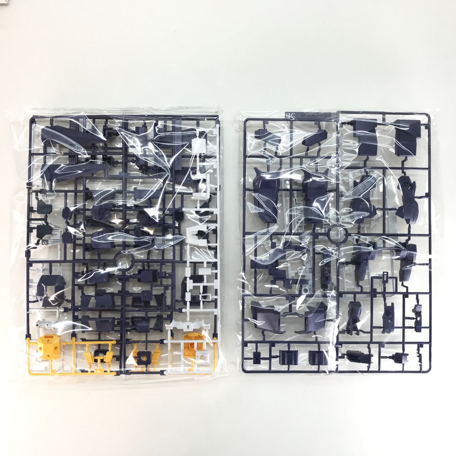 RTX-011AMB ヒュッケバインボクサー