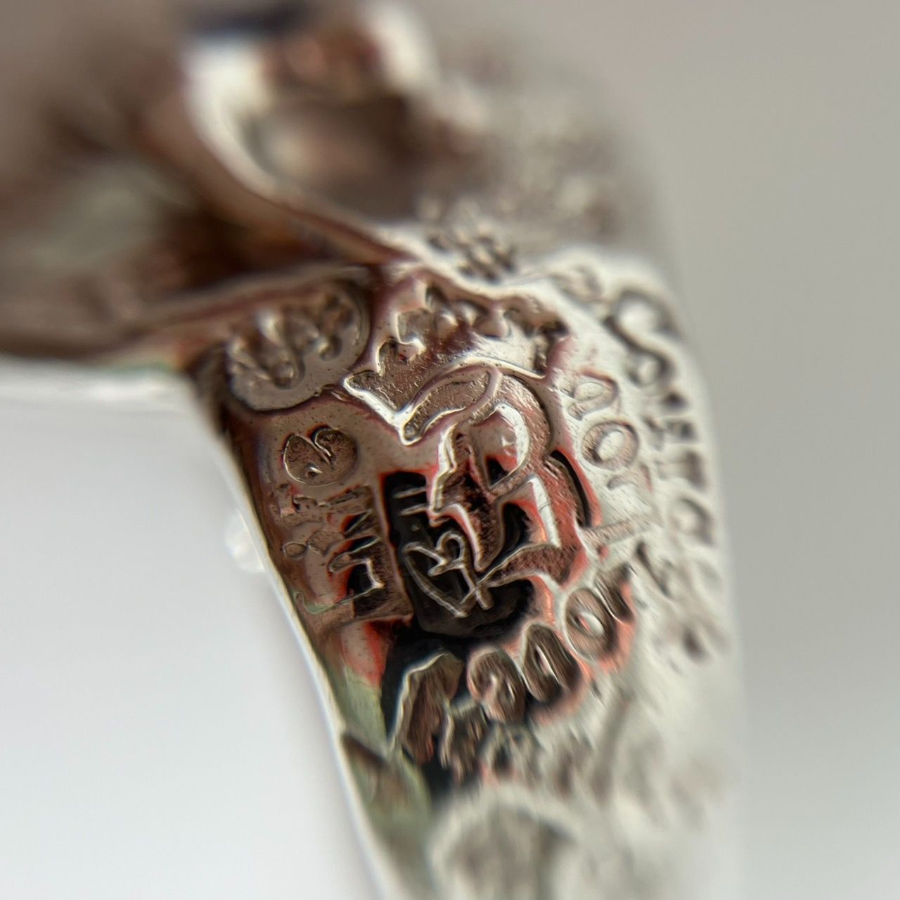 Bill Wall Leather グラフィックスカルリング/ゴールドサター