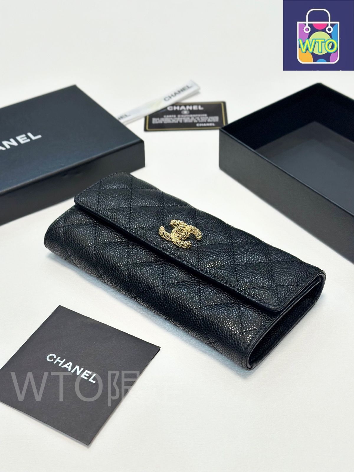 今日WTO】Chanel シャネル クラシック二つ折りウォレット