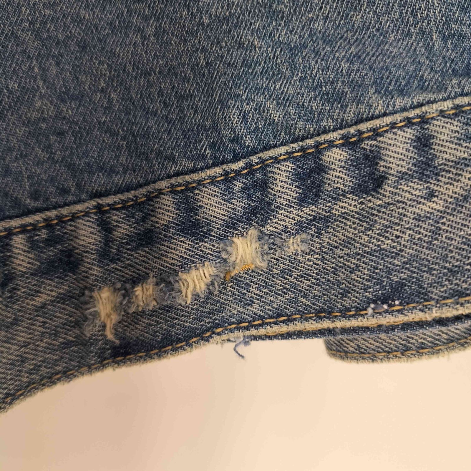 ザラ ZARA THE DECONSTRUCTED DENIM CAPE レディース import：M - メルカリ