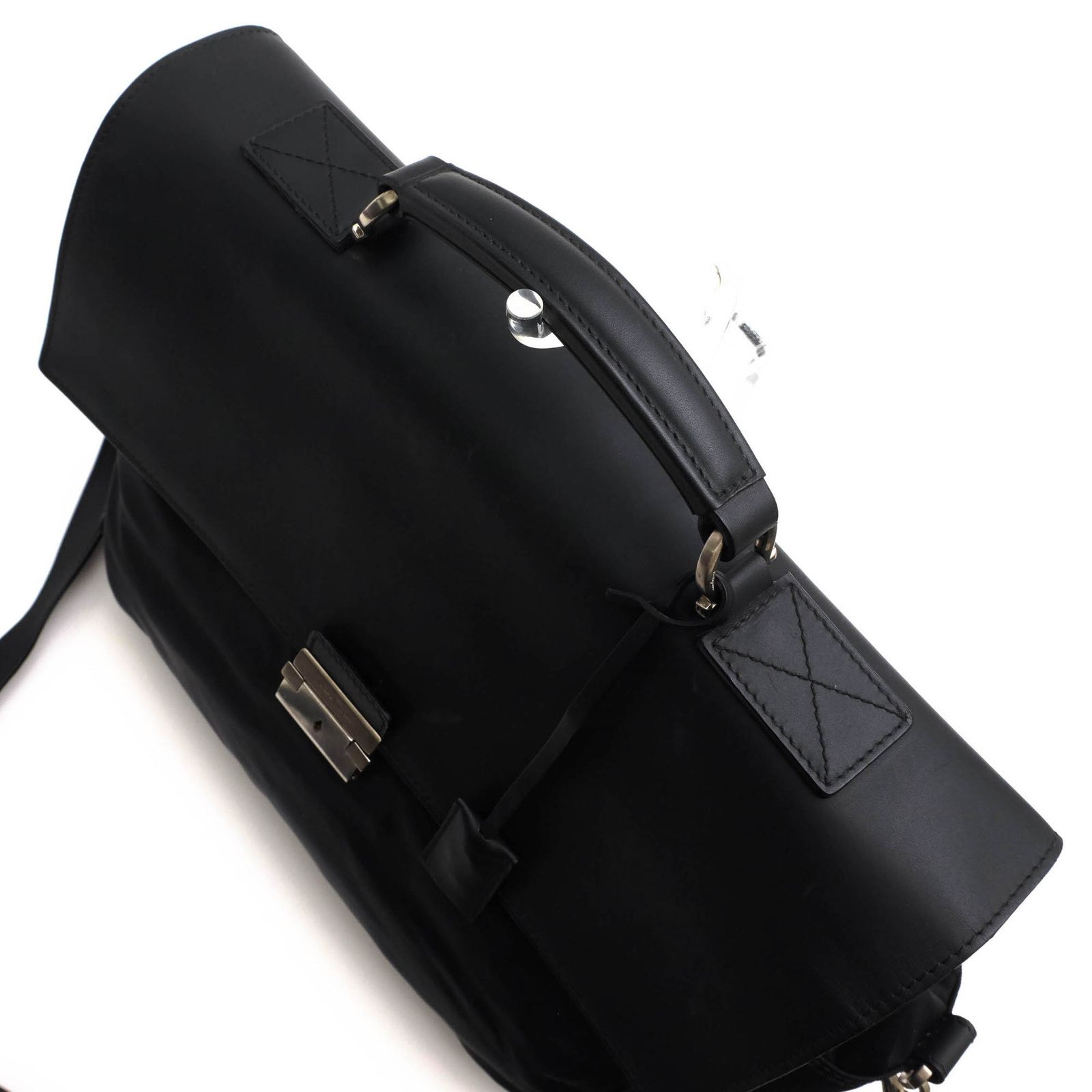 Salvatore Ferragamo ビジネスバッグ ブリーフケース　黒　A4 Amazon.co.jp: [サルヴァトーレ フェラガモ] メンズ バッグ