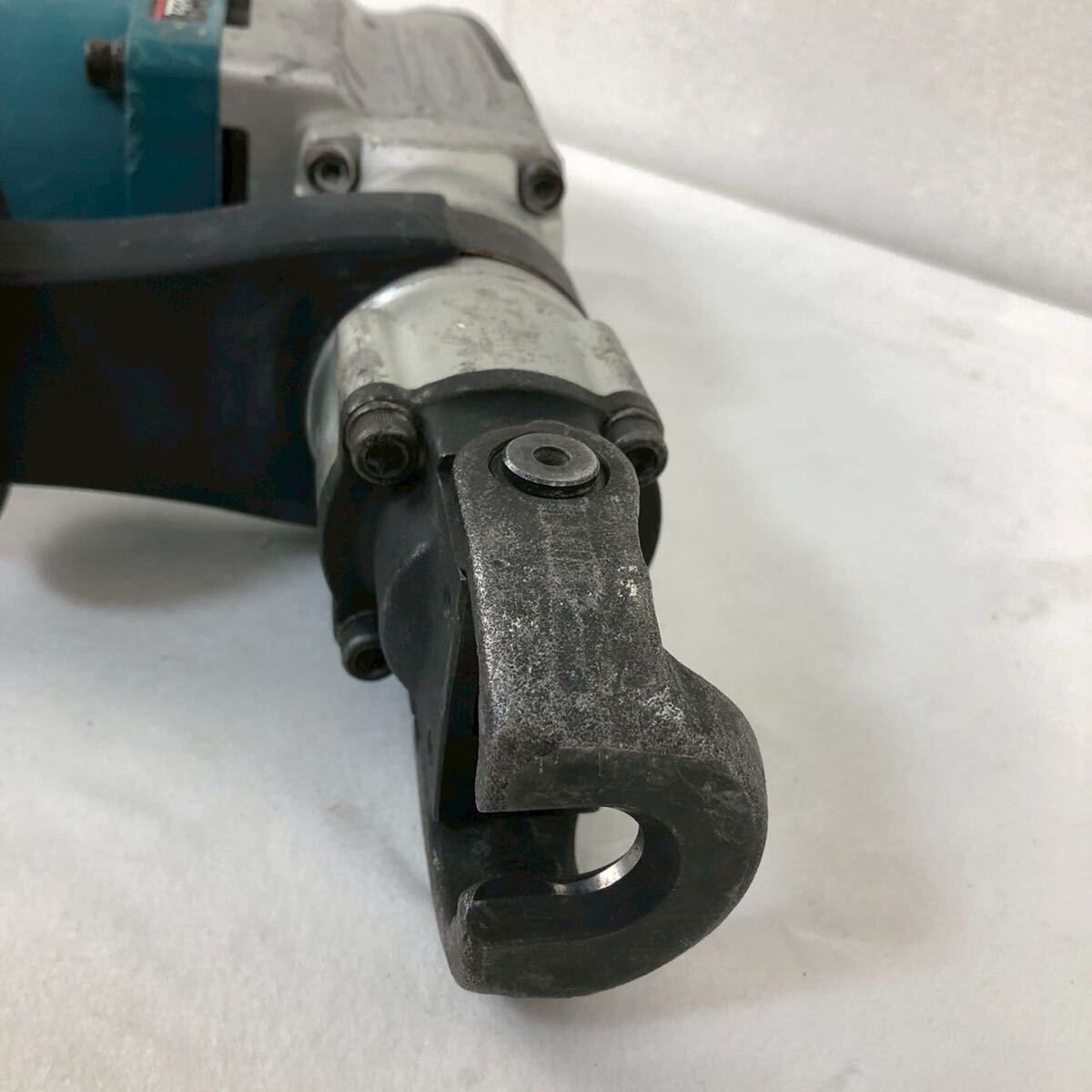 動作確認済み】makita マキタ 電動ハンマ 六角シャンク HM0830 動作確認済み】makita マキタ 電動ハンマ 六角シャンク HM0830