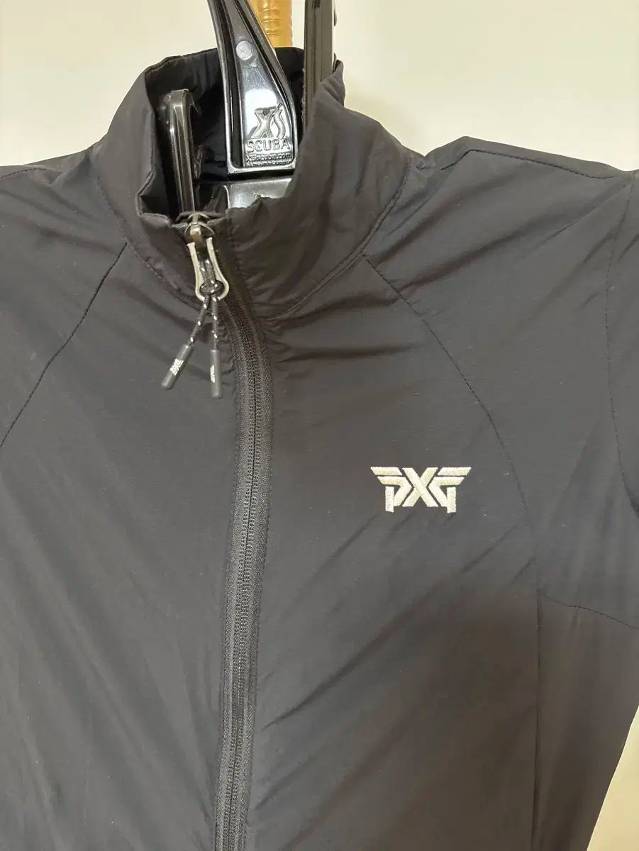 Pgx ウィンドブレーカー ゴルフジャンパー 正規品 ゴルフウェア