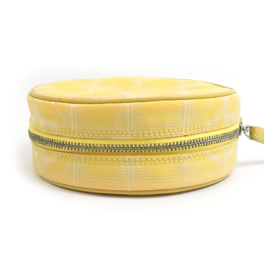 シャネル CHANEL ポーチ クラッチバッグ ニュートラベルライン