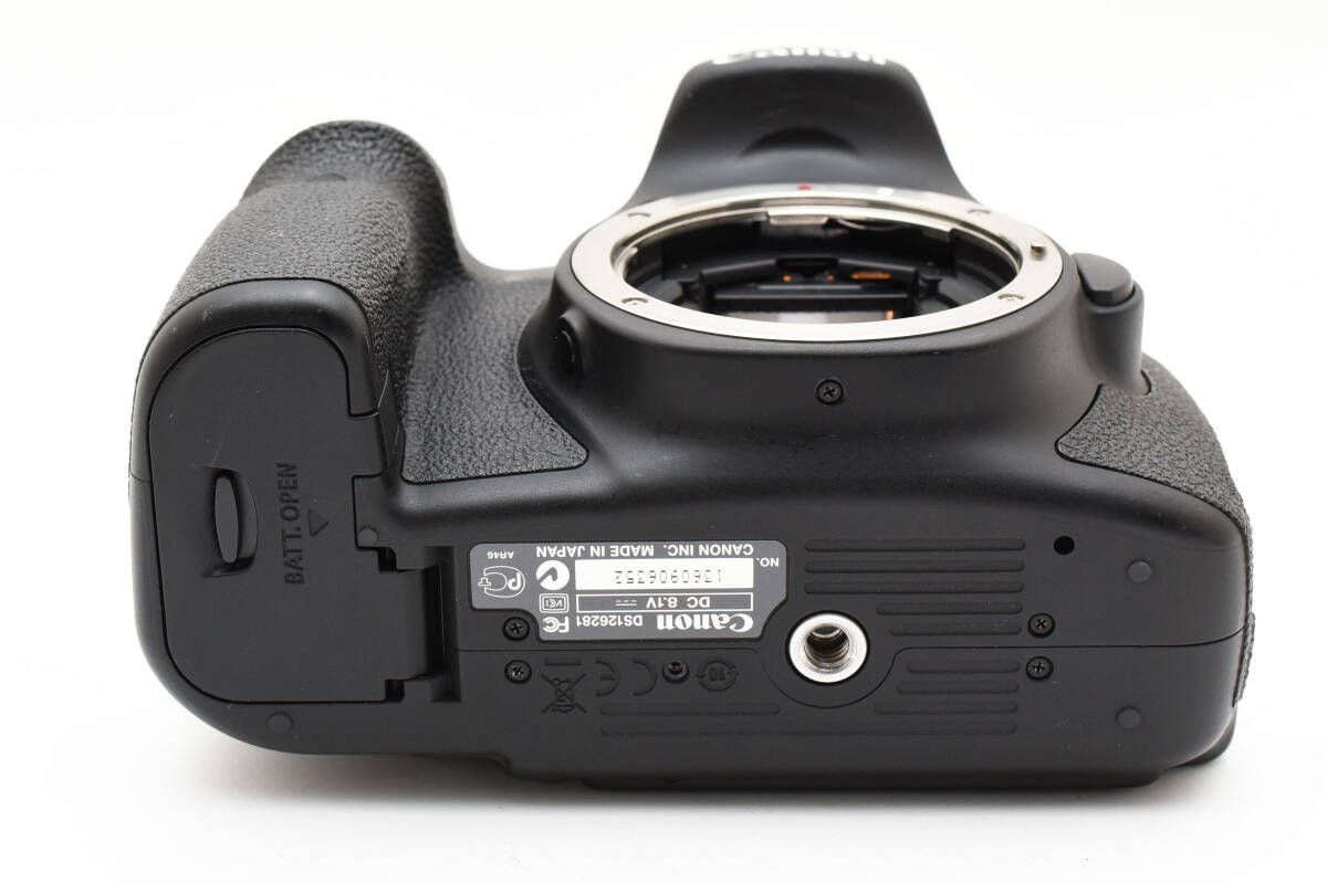 ☆良品☆ CANON キャノン EOS 60D ボディ☆ショット回数18200回