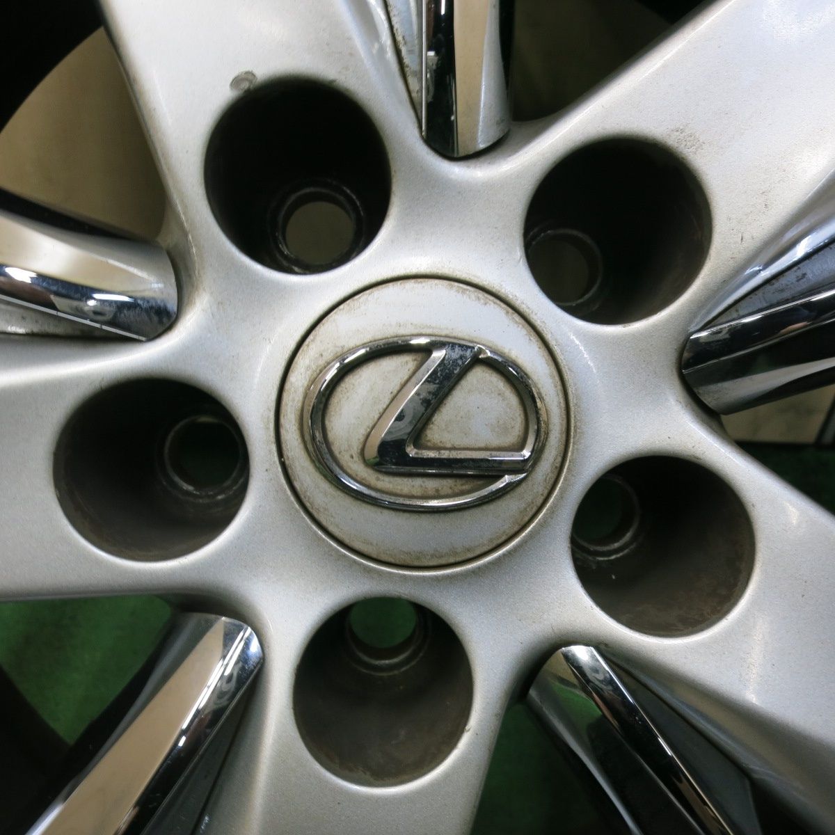 センサー付き！4本☆レクサス GS 純正 245/40R18 スタッドレス 