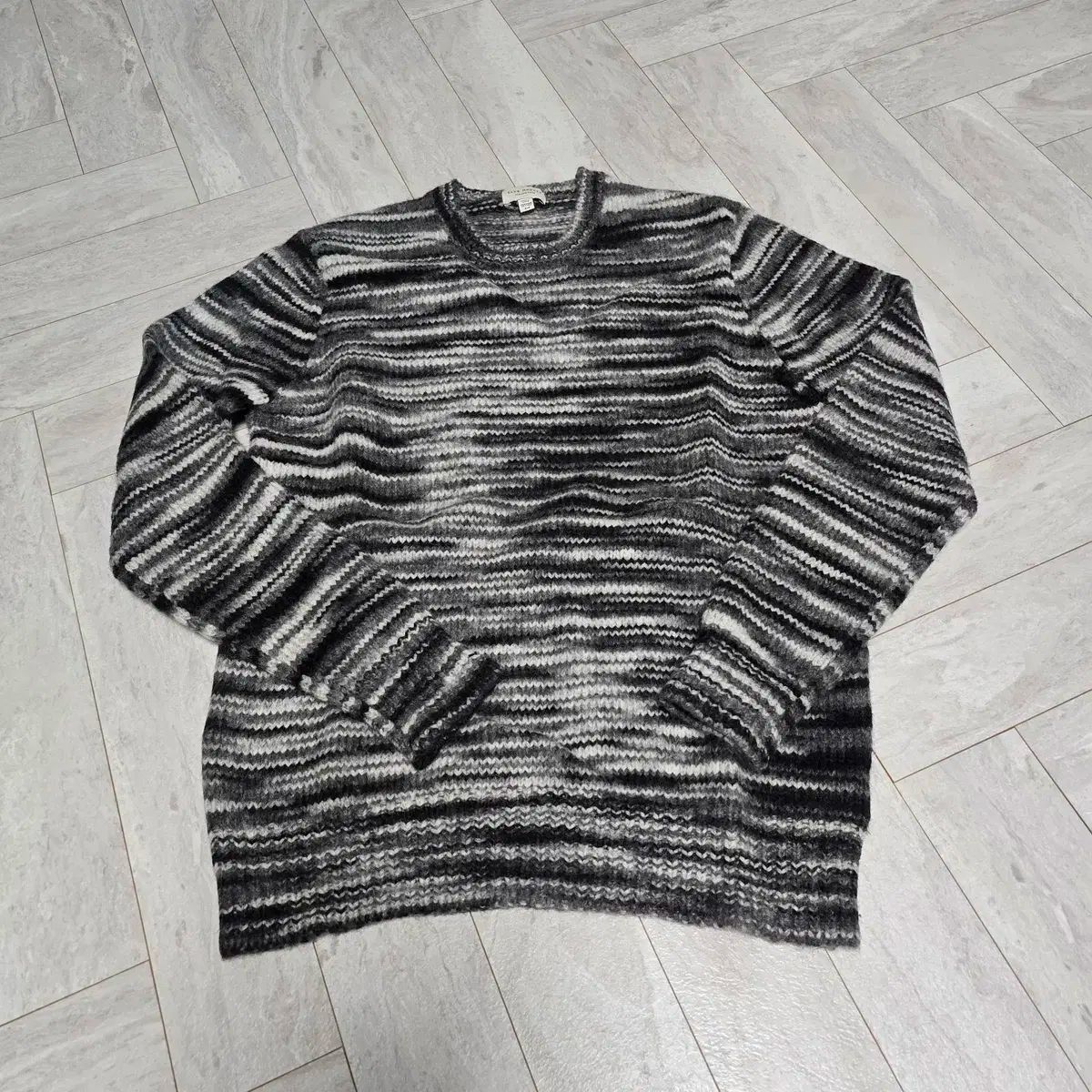 【雷市場（ポンジャン）商品韓国直送】 Club Monaco(クラブモナコ) セーター S （ 95 100 ）