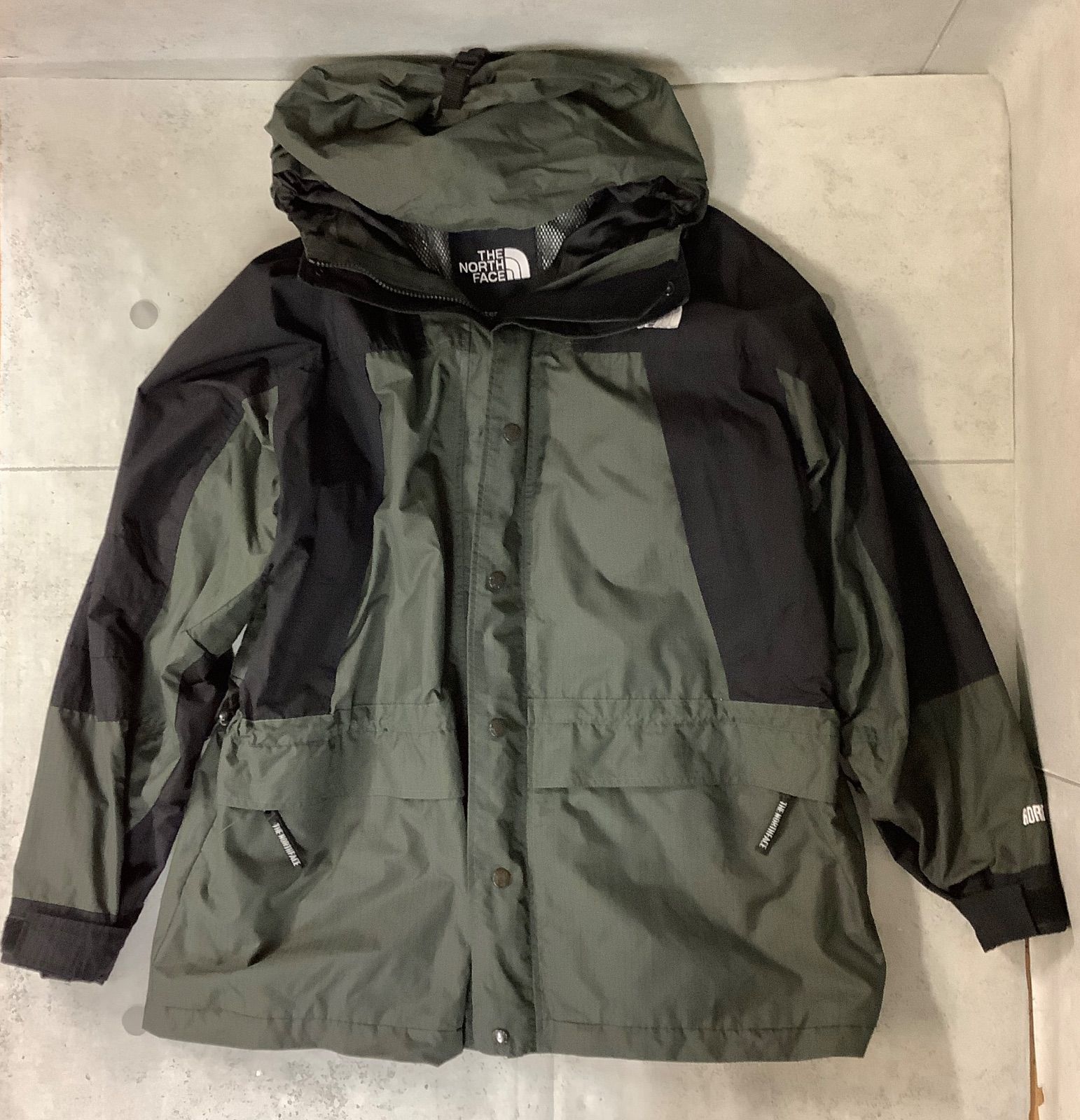 The North Face ゴアテックスマウンテンジャケット Mサイズ