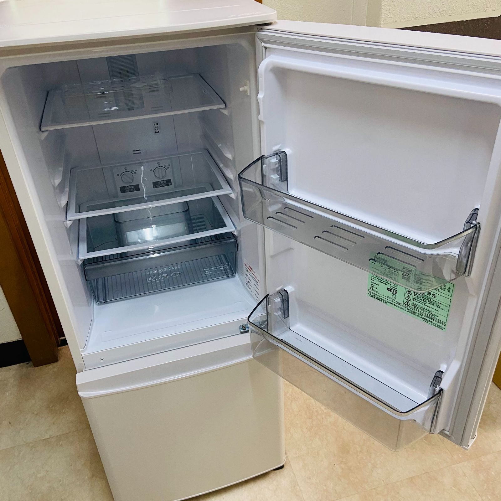 美品 動作良好 【2023年製】 三菱 MITSUBISHI 2ドア冷蔵庫 MR-P15H-W